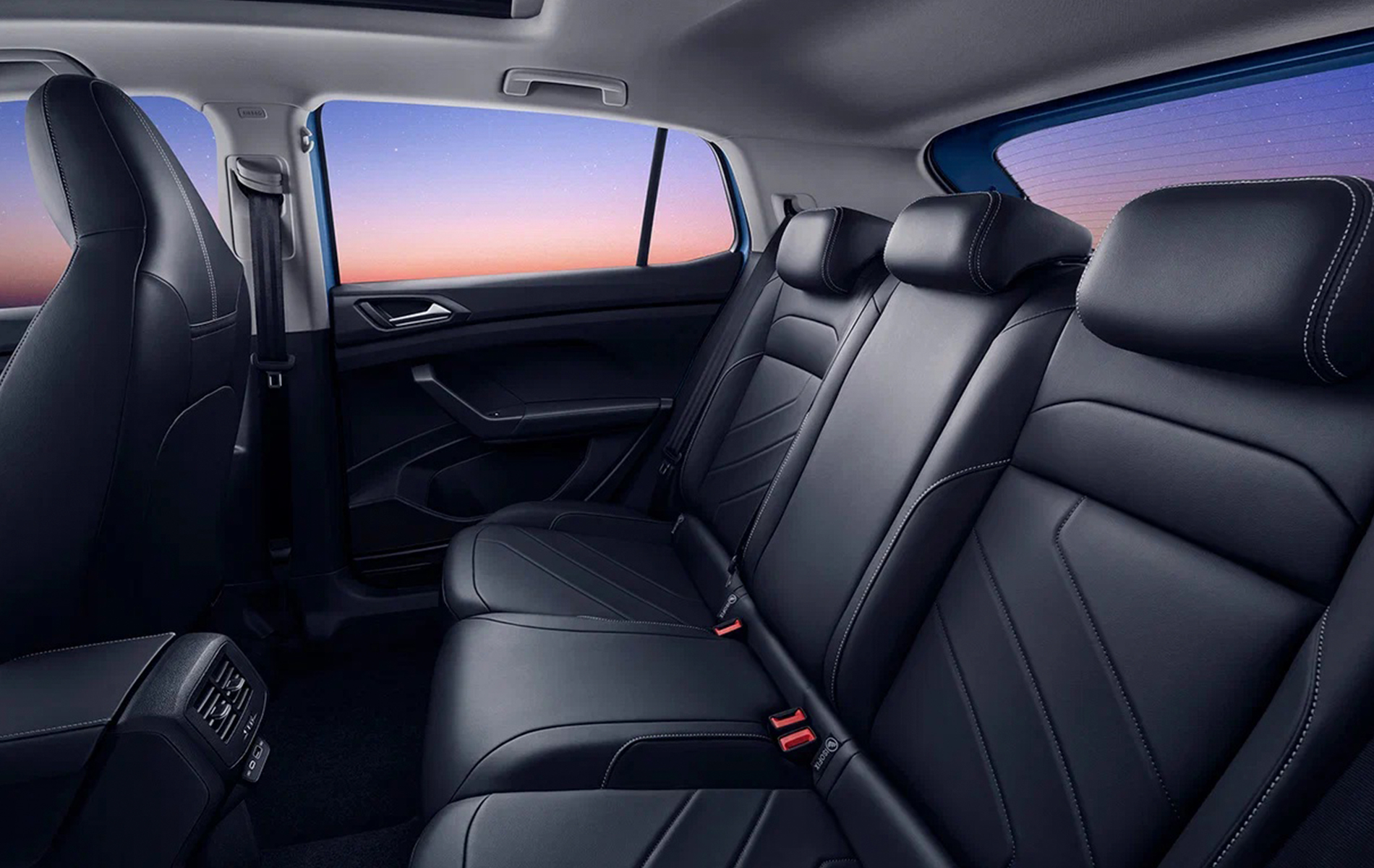 VOLKSWAGEN Tharu XR миниатюра /