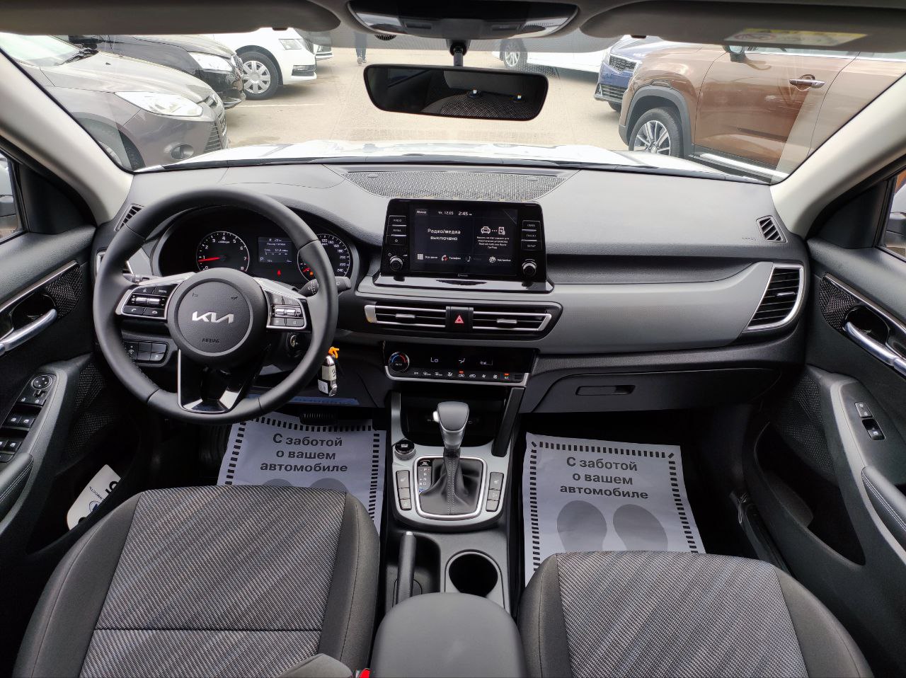 KIA Seltos миниатюра /