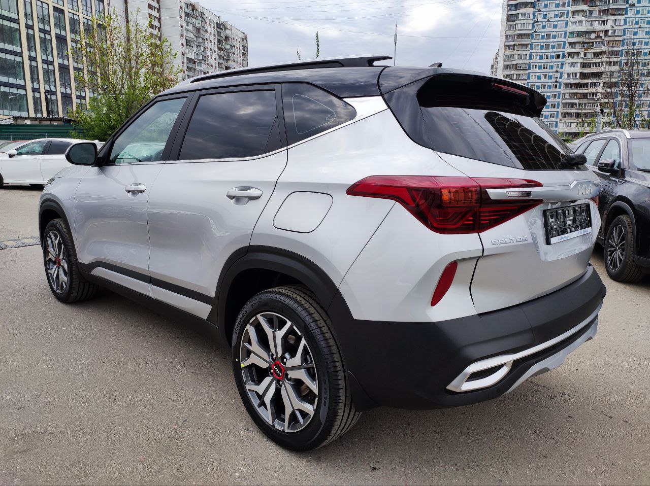 KIA Seltos миниатюра /