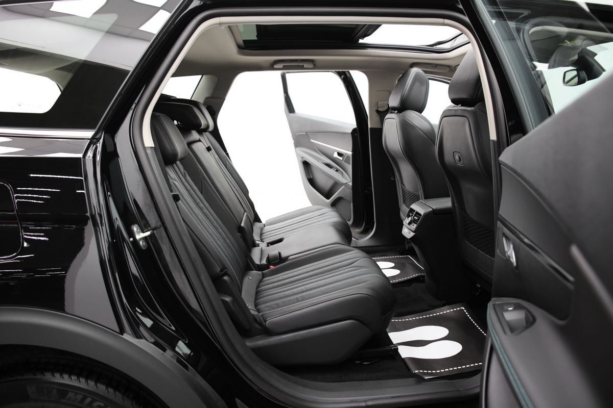 PEUGEOT 5008 миниатюра /