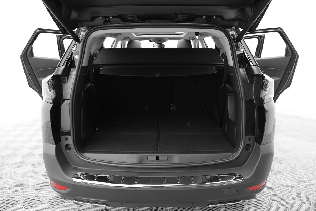 PEUGEOT 5008 миниатюра /