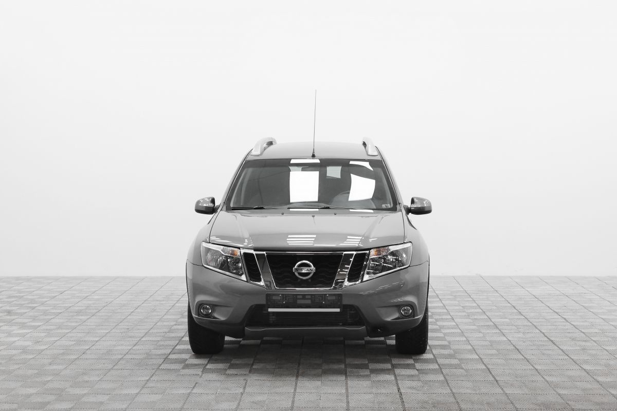 NISSAN Terrano миниатюра /