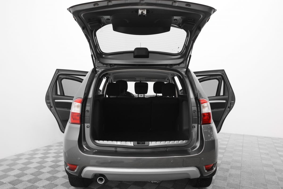 NISSAN Terrano миниатюра /