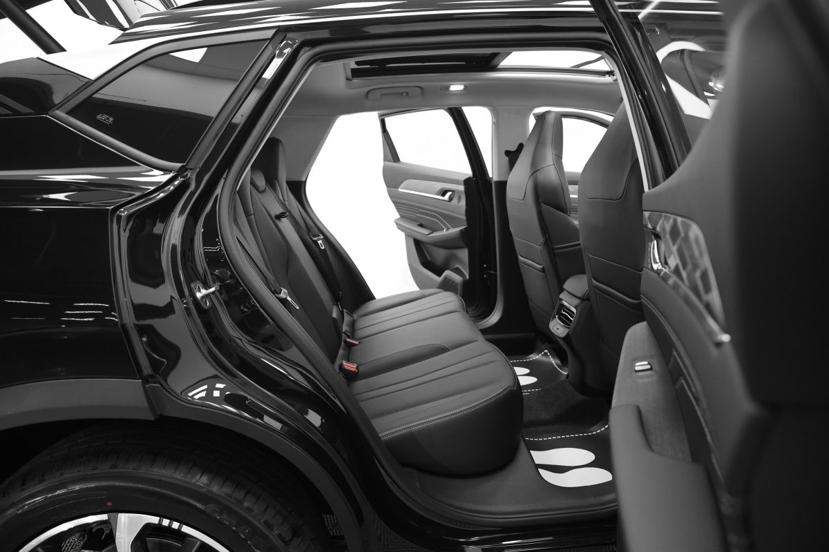 DONGFENG Mage миниатюра /