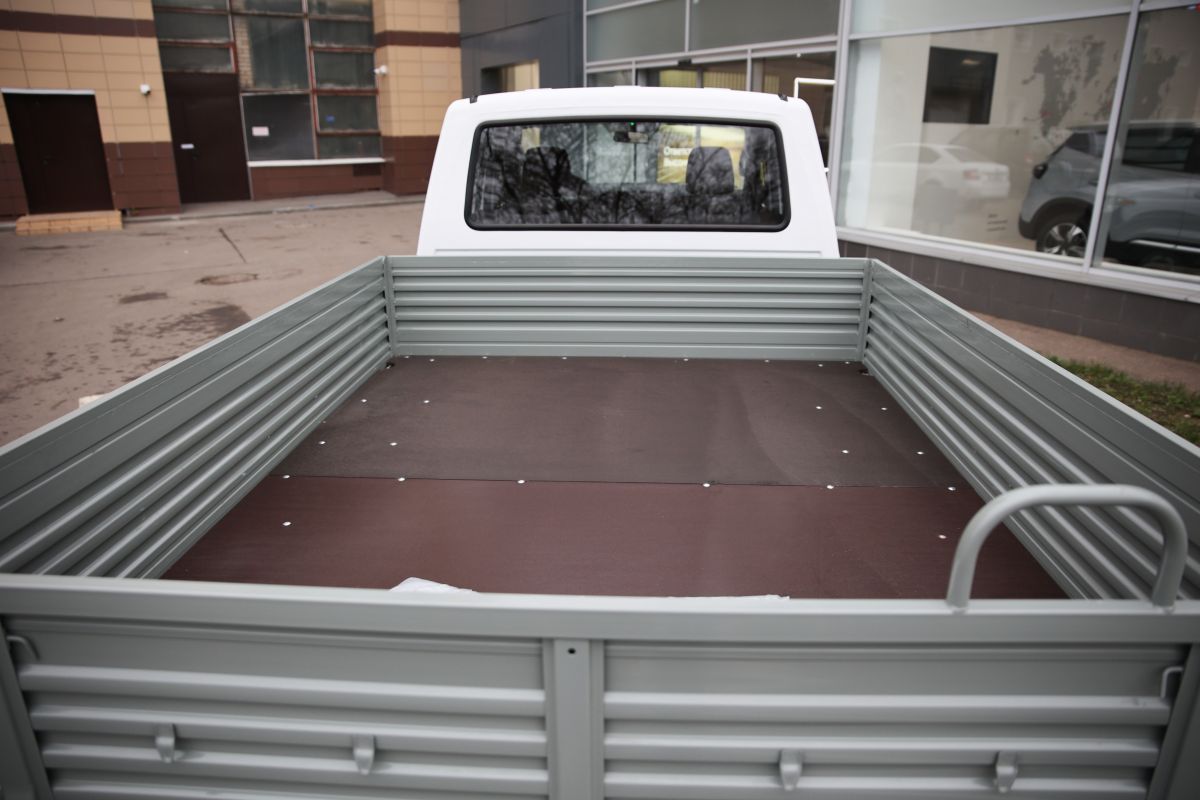 UAZ Профи Двухрядная кабина миниатюра /