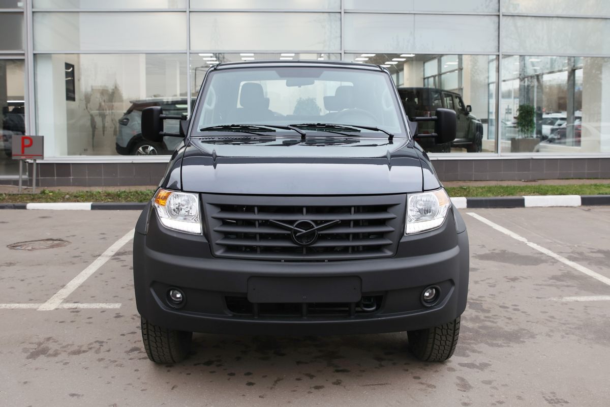 UAZ Профи Двухрядная кабина миниатюра /