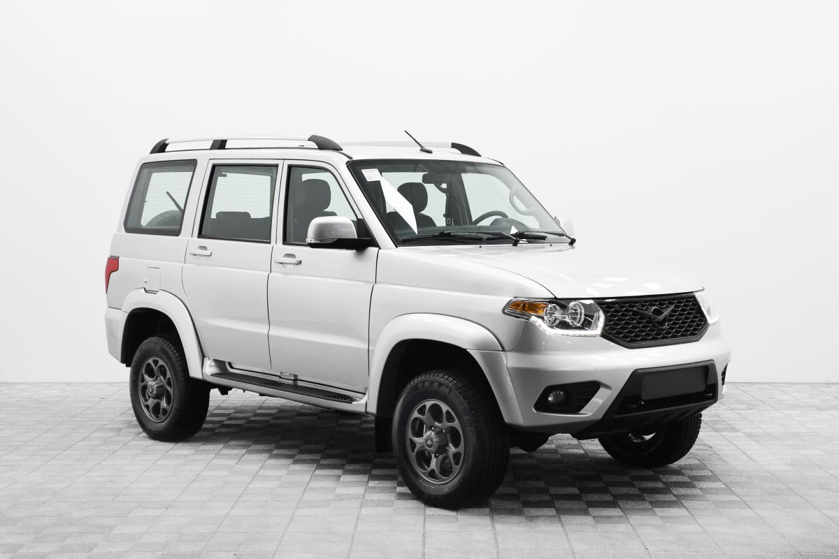 UAZ Patriot миниатюра /