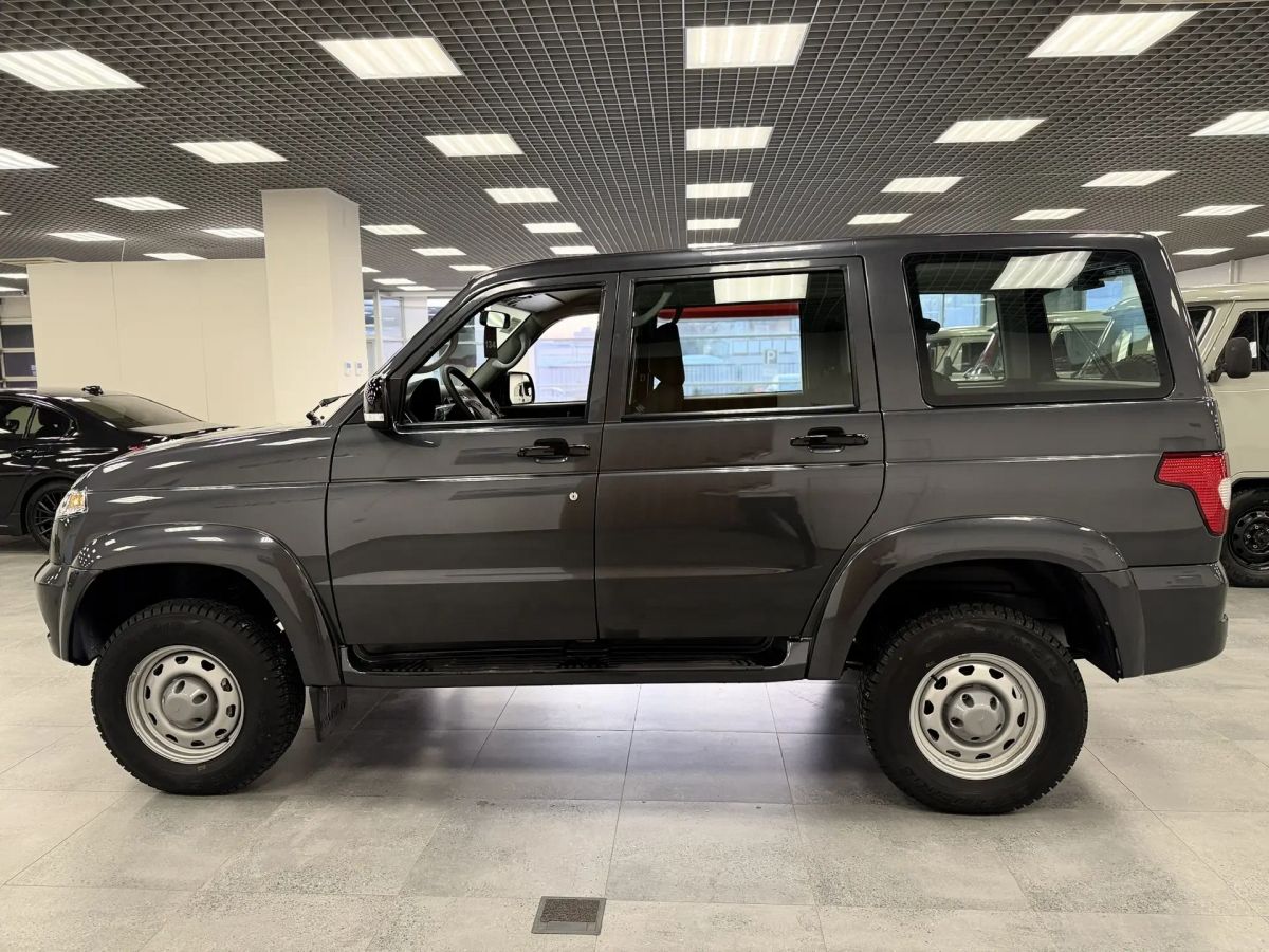 UAZ Patriot миниатюра /