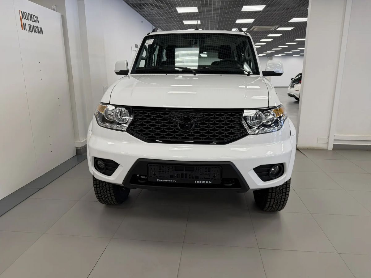 UAZ Patriot миниатюра /