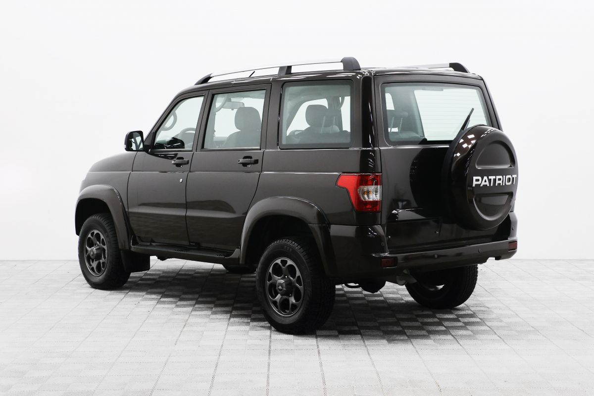 UAZ Patriot миниатюра /