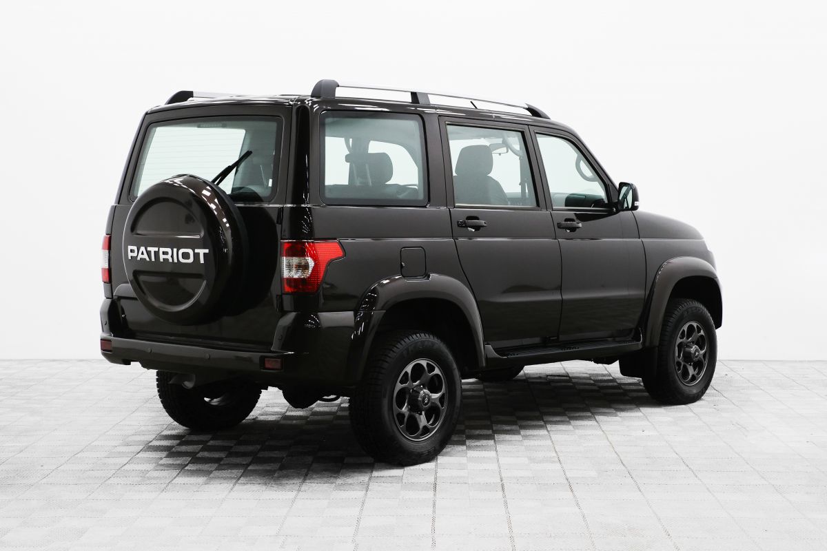 UAZ Patriot миниатюра /