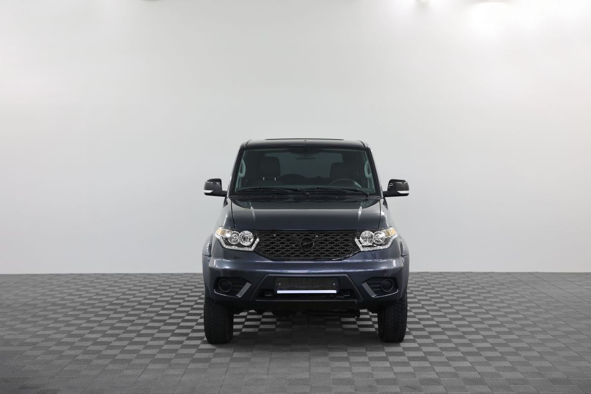 UAZ Patriot миниатюра /