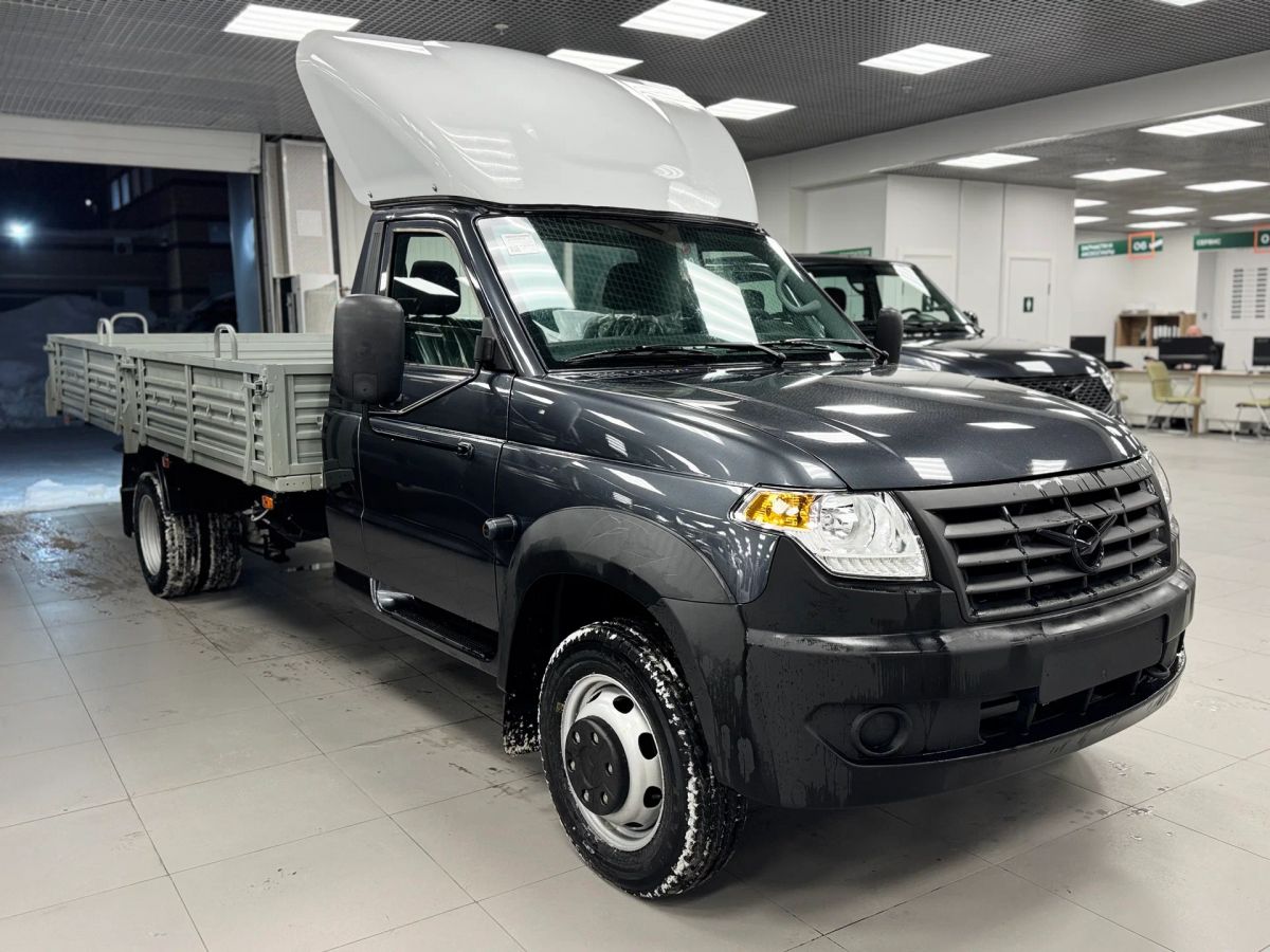 UAZ Профи Однорядная кабина миниатюра /