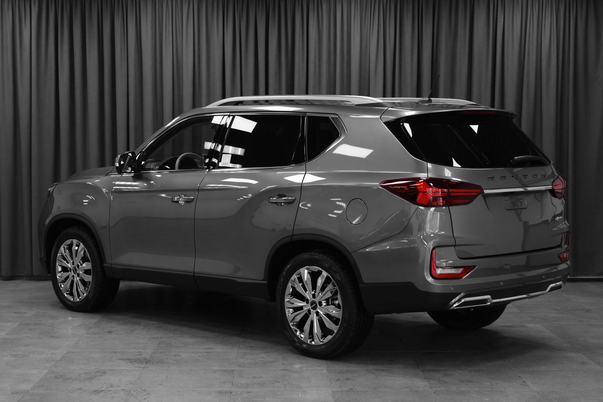 KGM Rexton миниатюра /