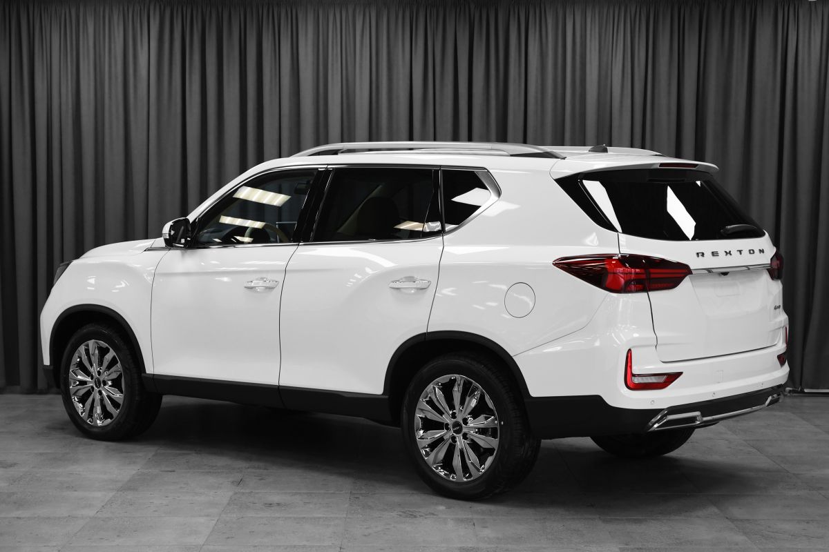 KGM Rexton миниатюра /