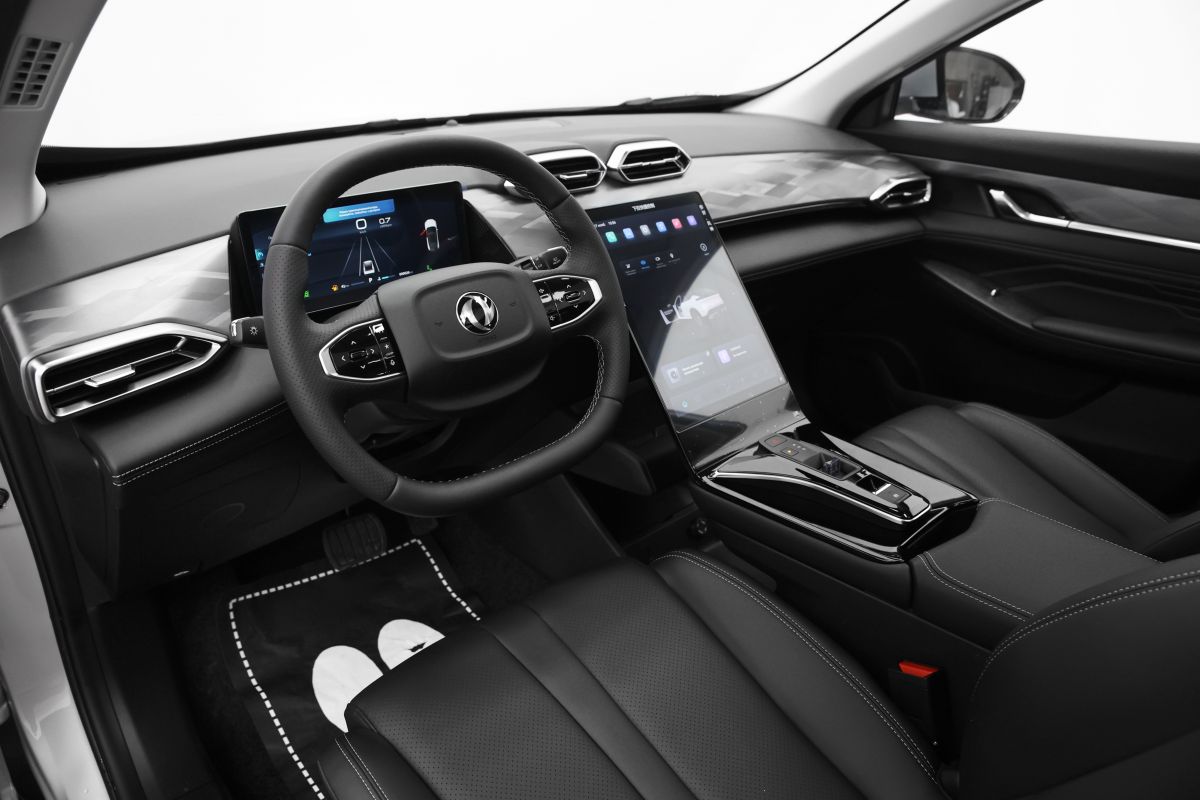 DONGFENG Mage миниатюра /