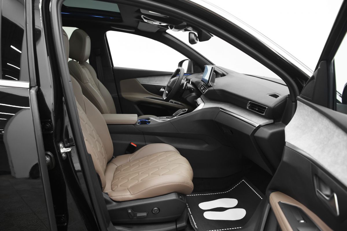 PEUGEOT 5008 миниатюра /