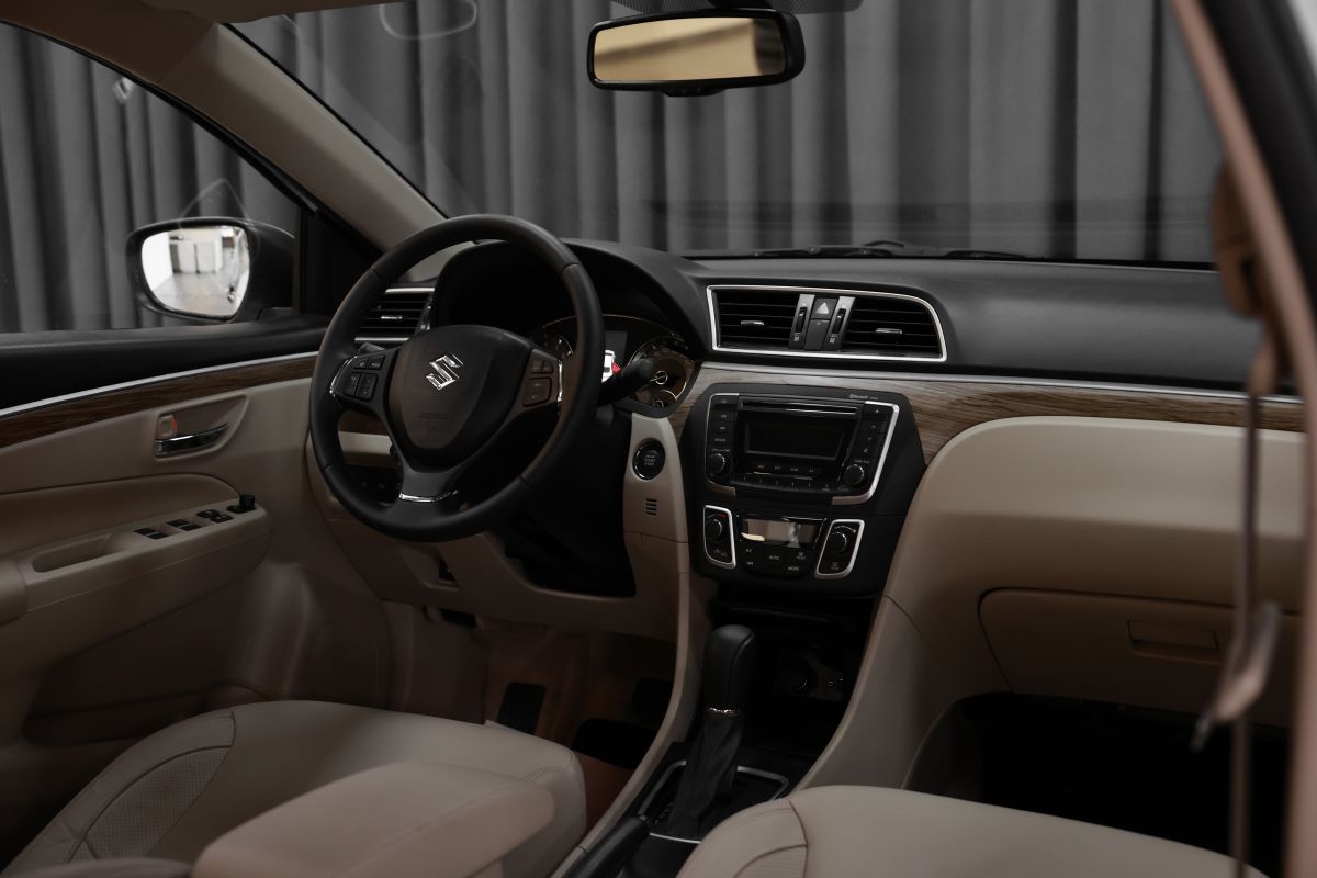SUZUKI Ciaz миниатюра /