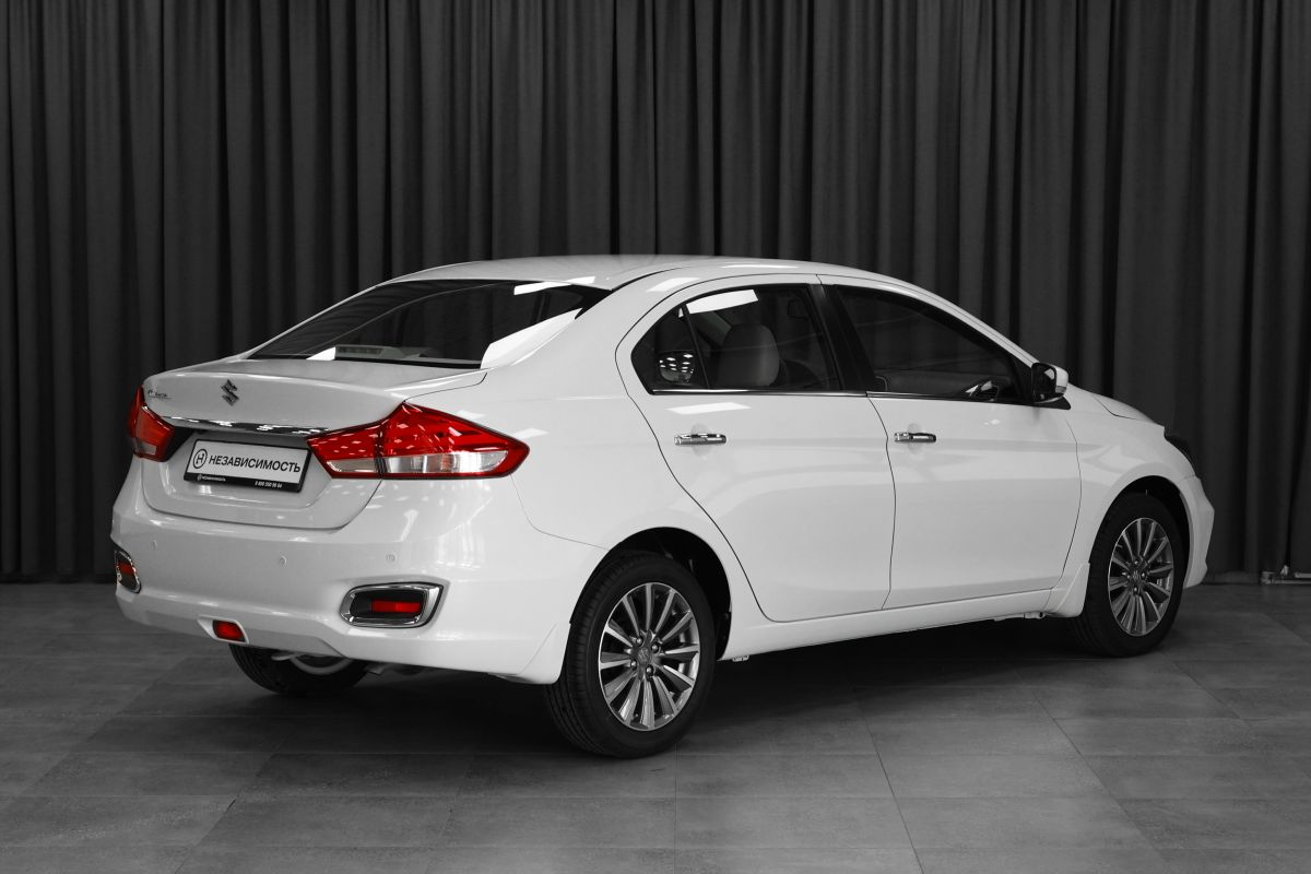 SUZUKI Ciaz миниатюра /