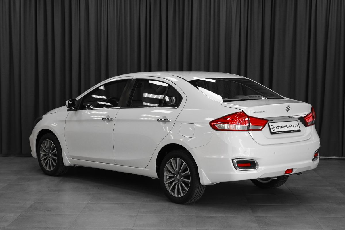 SUZUKI Ciaz миниатюра /