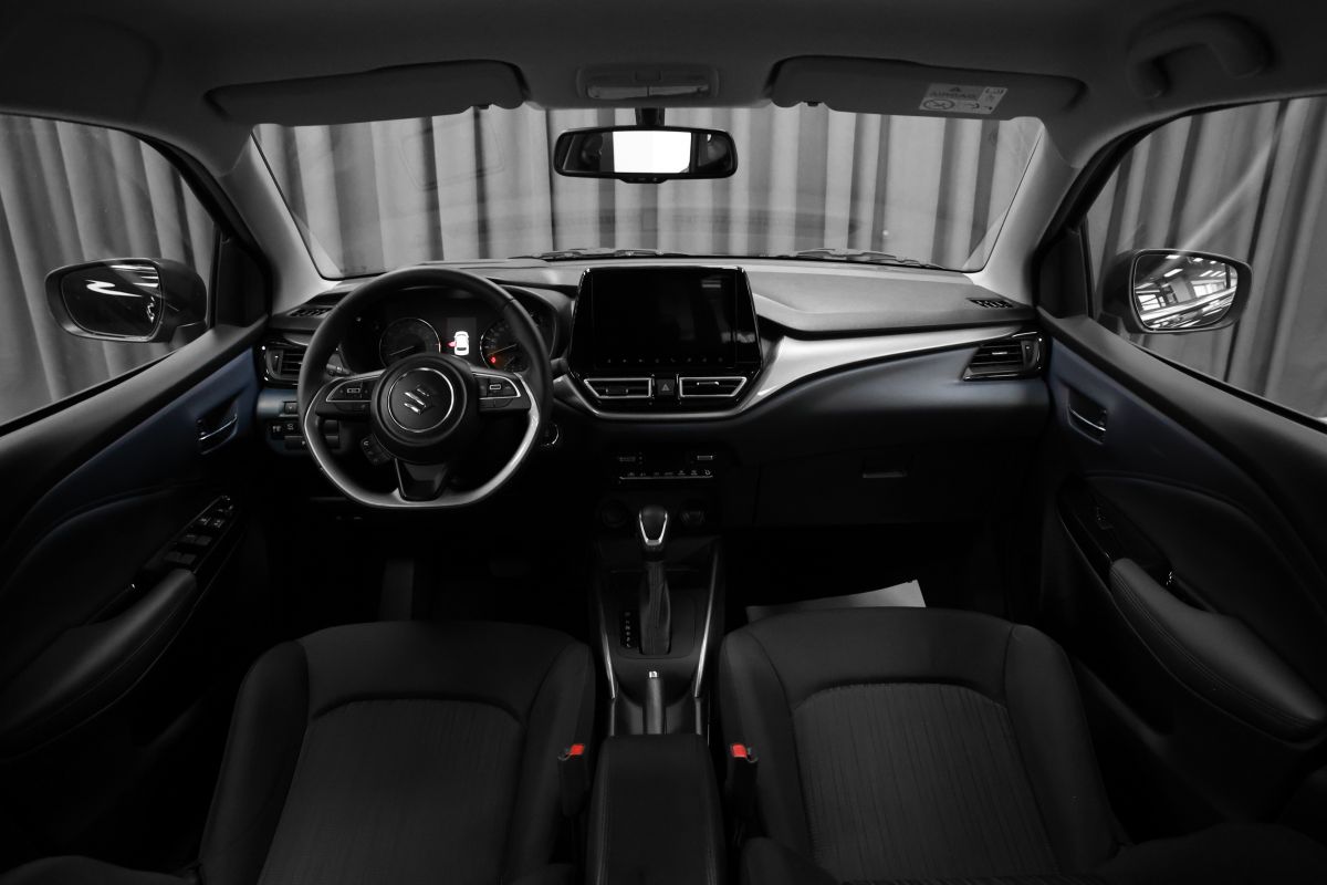 SUZUKI Baleno миниатюра /